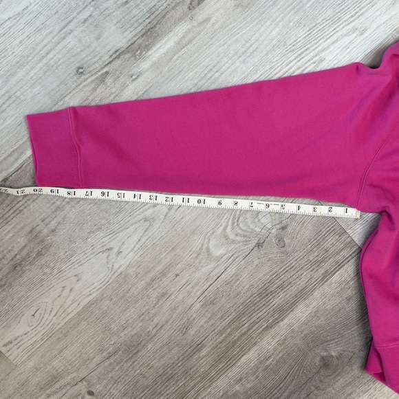 Kate Spade Embroidered Logo Crewneck Sweatshirt Women’s size L Magenta Lipstick - Picture 11 of 11